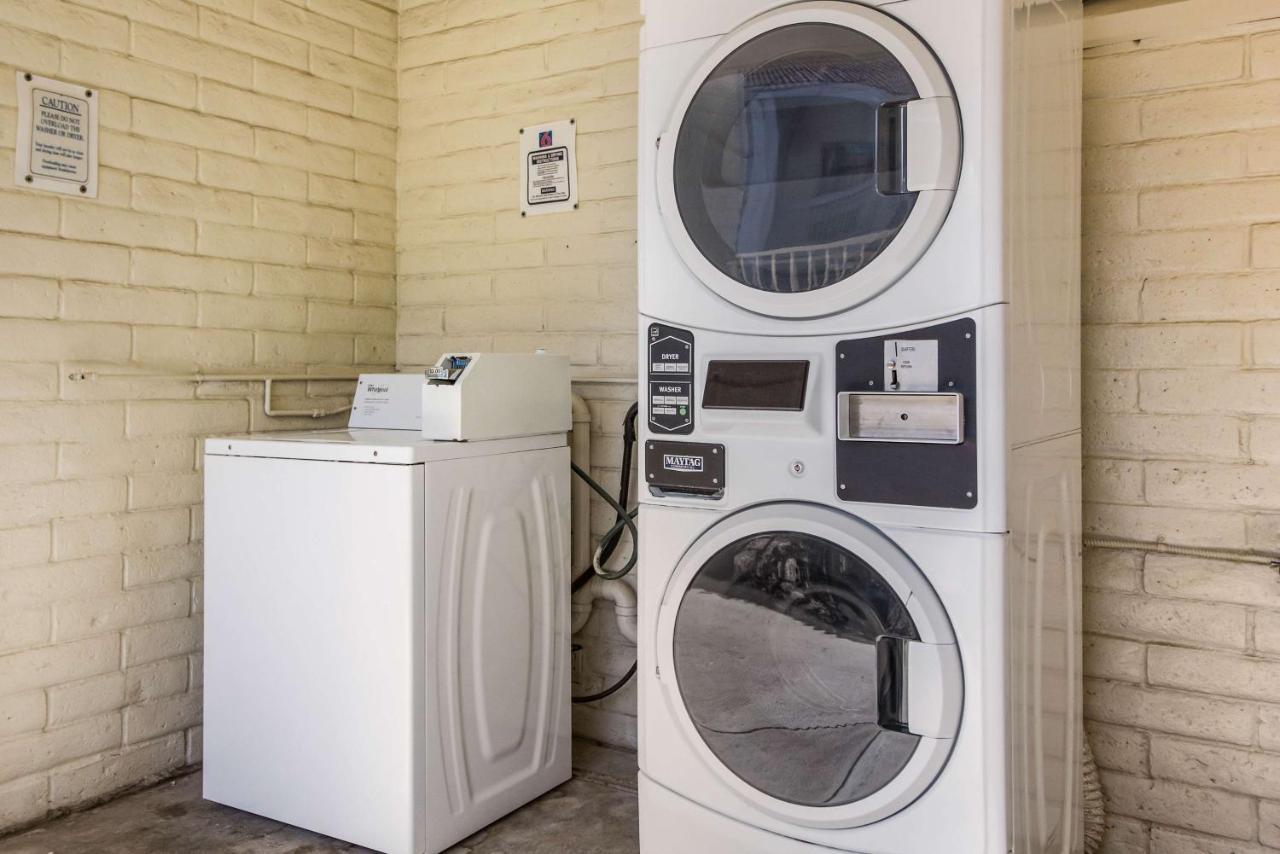 Studio 6 Baytown, Tx - Garth Road Екстер'єр фото